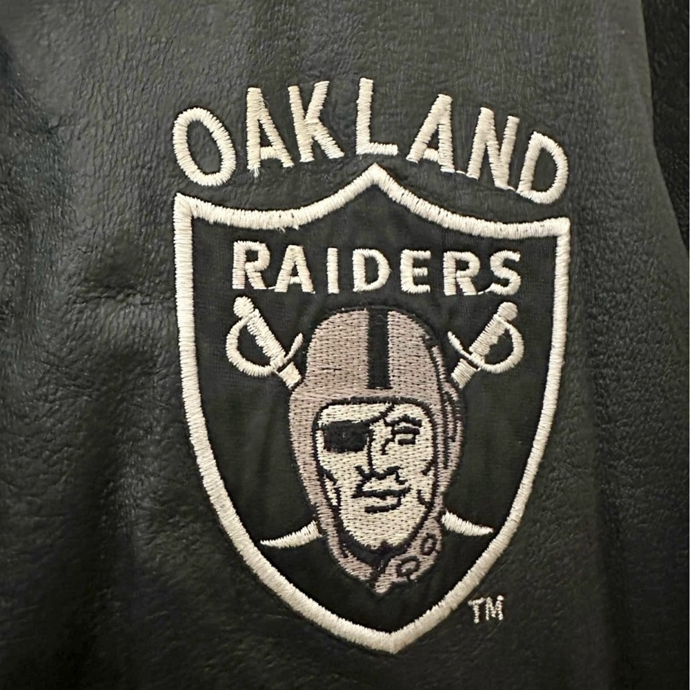 Vintage Pro Player Raiders Leather Jacket! Real Leather! Size XL